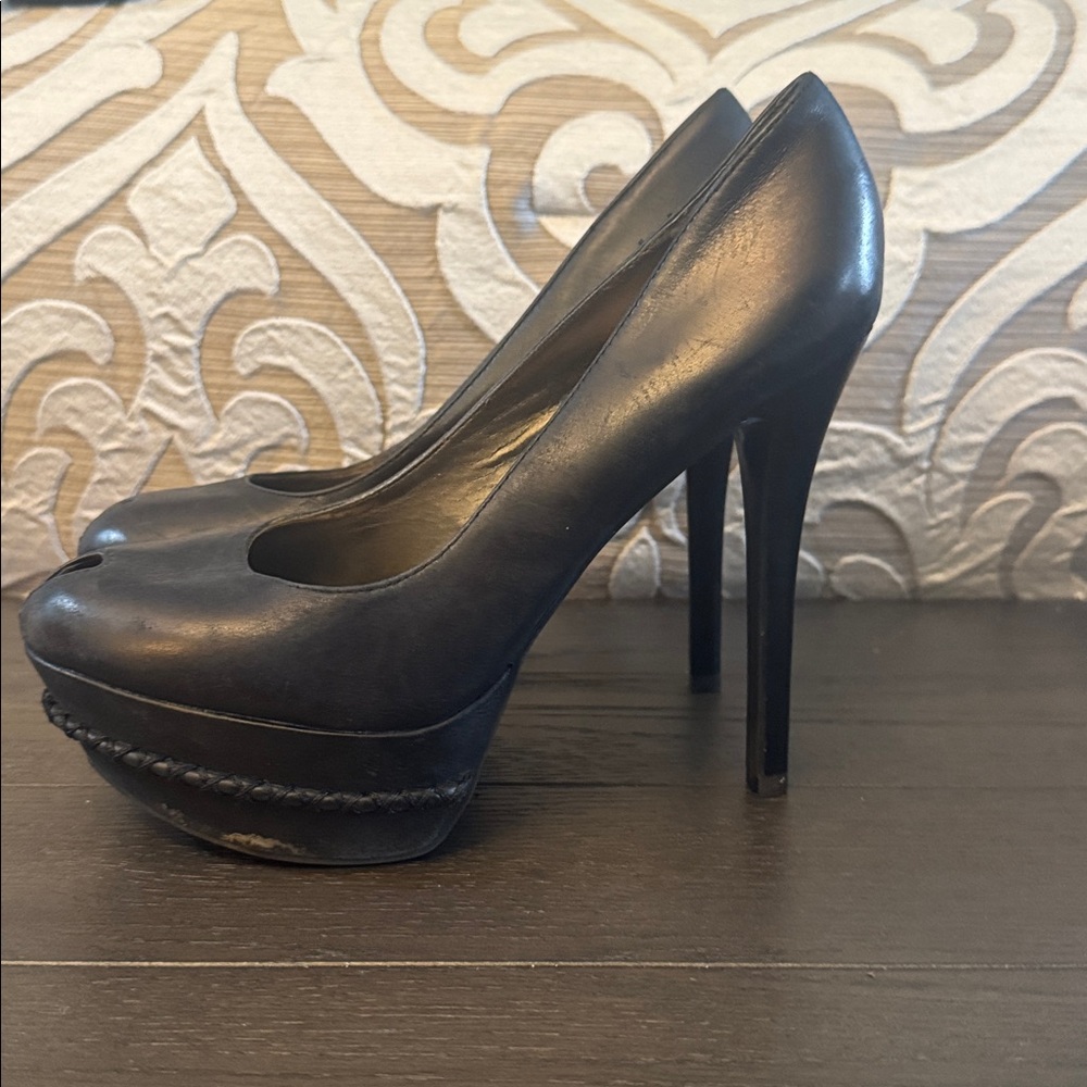 Carlos by Carlos Santana Black Leather Platform Stiletto Pump